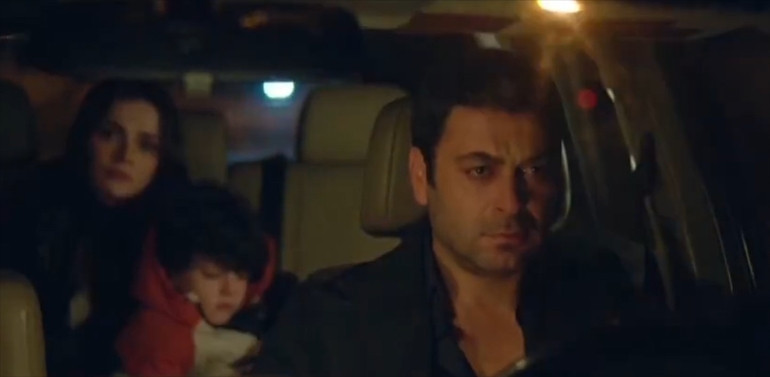 UZAK ŞEHİR 50. BÖLÜM KESİNTİSİZ FULL HD İZLE EKRANI (16 Şubat 2026 Pazartesi-Son Bölüm) | Uzak Şehir son bölümde Cihan Alya ile Denizi kaçırdı İşte Uzak Şehir 51. yeni bölüm fragmanı UZAK ŞEHİR 50. BÖLÜM KESİNTİSİZ FULL HD İZLE EKRANI (16 Şubat 2026 Pazartesi-Son Bölüm) | Uzak Şehir son bölümde Cihan Alya ile Denizi kaçırdı İşte Uzak Şehir 51. yeni bölüm fragmanı