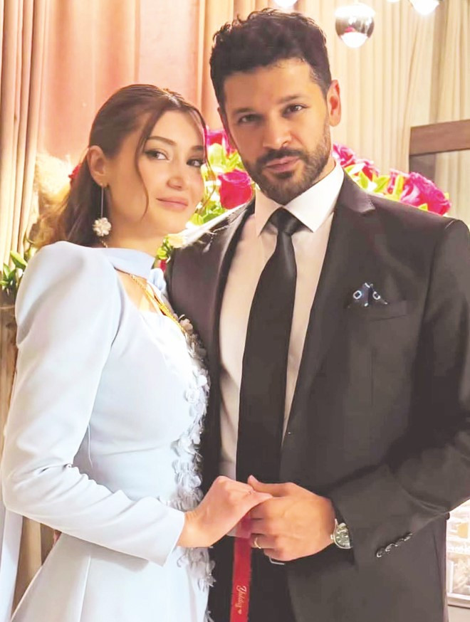 Yüzükler takıldı