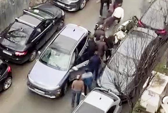 Park yeri cinayetinde 2 suçtan tutuklandı