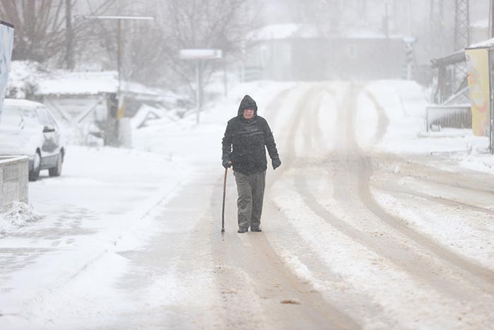  Evler beyaz örtüyle kaplandı Karın keyfini çıkarıyoruz