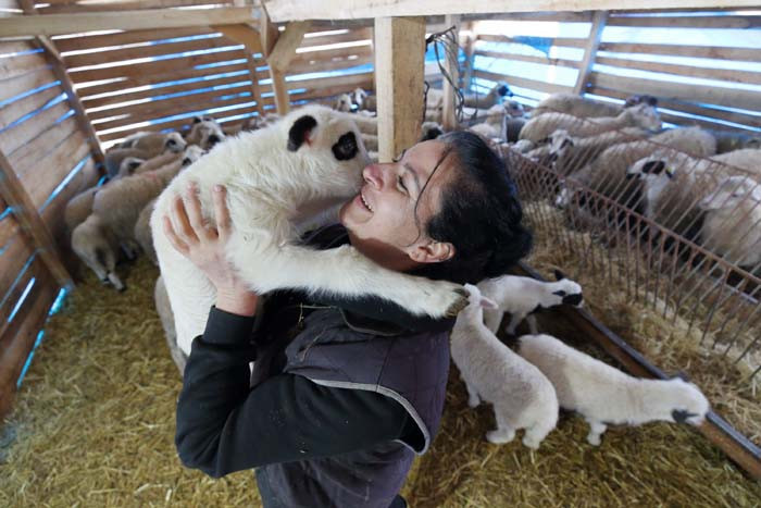Bir doğum günü hediyesiyle her şey değişti 24 saat sürekli içlerindeyim, güne keyifle başlıyorum Bir doğum günü hediyesiyle her şey değişti 24 saat sürekli içlerindeyim, güne keyifle başlıyorum