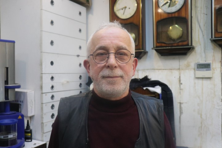 Yapabilmeniz için ellerinizin titrememesi gerekiyor Yapabilmeniz için ellerinizin titrememesi gerekiyor