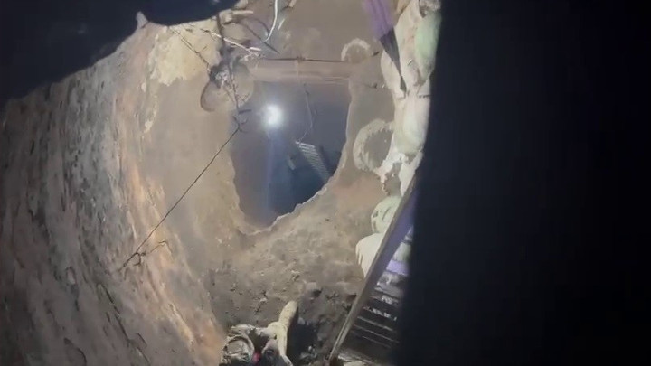 Hatay'da define aramak için 40 metrelik kuyu kazdı