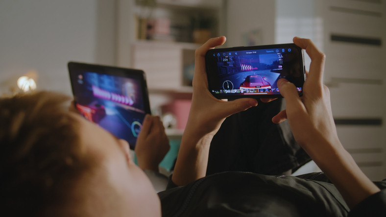 Yıllardır suçu ekrana atıyorduk, meğer sebep başkaymış... Loş ışık sevenler dikkat