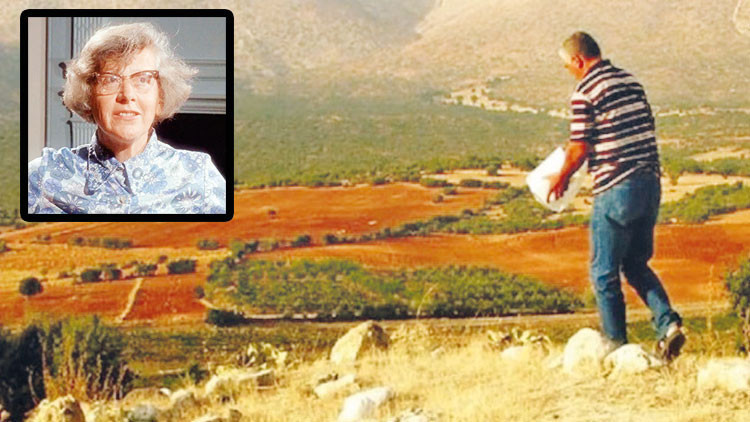 Arkeolog Mellink’in külleri keşfettiği tümülüste