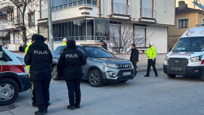 Erzincan’da iki otomobil çarpıştı: 2’i çocuk 3 kişi yaralandı