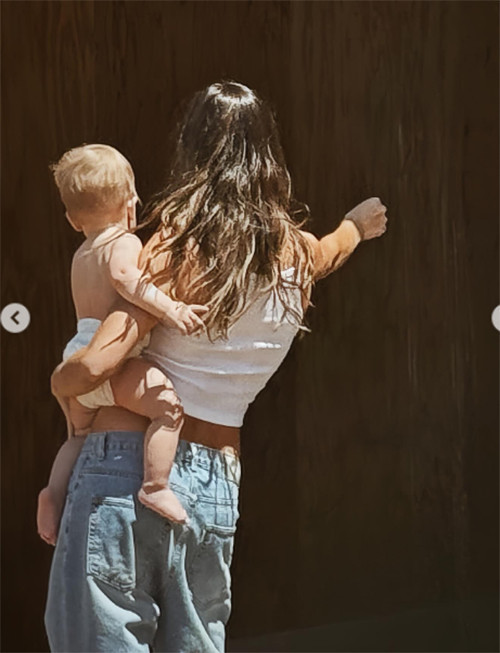  Şimdi ikinci bebeği istiyor