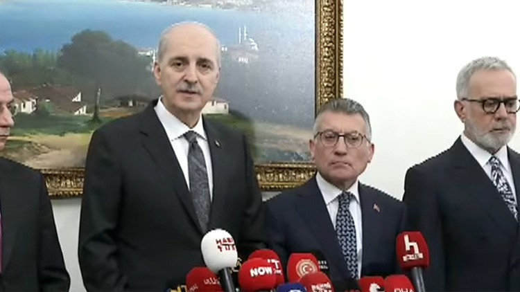 TBMM Başkanı Kurtulmuş, AK Parti grubunu ziyaret etti! 'Türkiye'nin en zor meselesi bitecek'