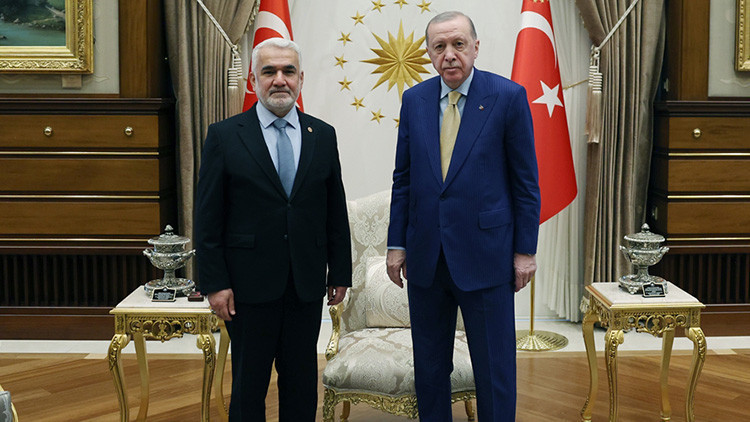 Cumhurbaşkanı Erdoğan, Zekeriya Yapıcıoğlu'nu kabul etti