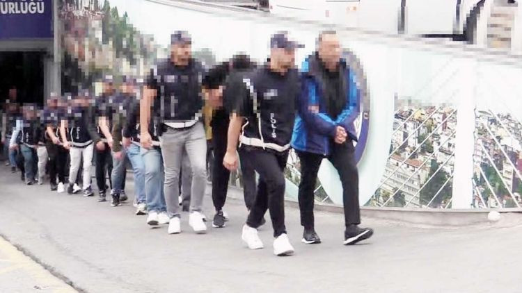 ‘Babatak’ yöntemiyle vatandaşlık sattılar