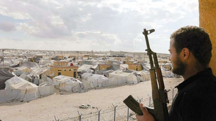 DEAŞ’lı aileler tutuluyordu… Suriye’deki Hol Kampı’ndan binlerce kişi kaçmış