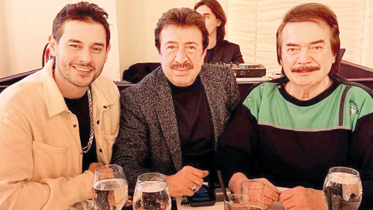 Ustalarla iftarda buluştu