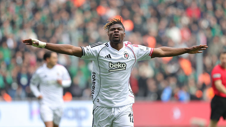 Agbadou: 'Beşiktaş'a katkı sağlamak istiyorum!'