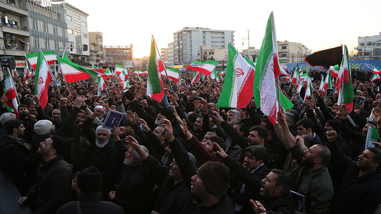 İranda Hamaneyin ölümü sonrası protesto ve yas dalgası
