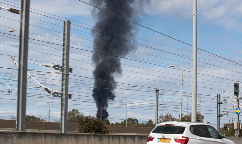 ABD ve İsrail vuruyor, İran karşılık veriyor... İşte savaş hattından en sıcak kareler