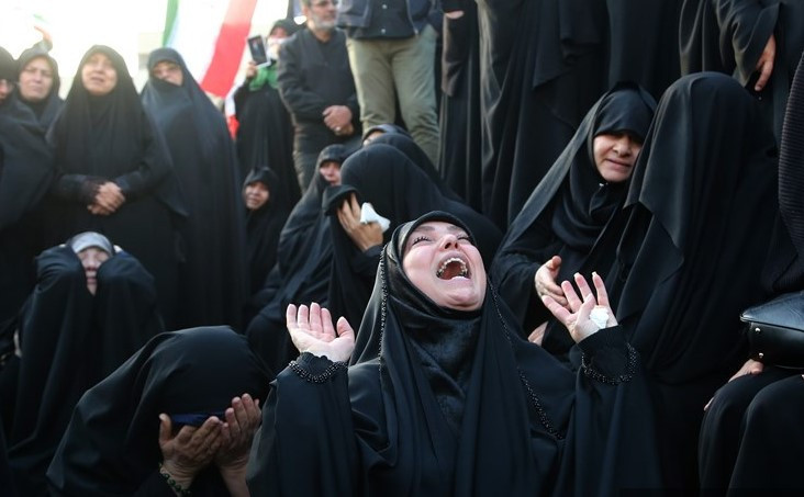 ABD ve İsrail vuruyor, İran karşılık veriyor... İşte savaş hattından en sıcak kareler