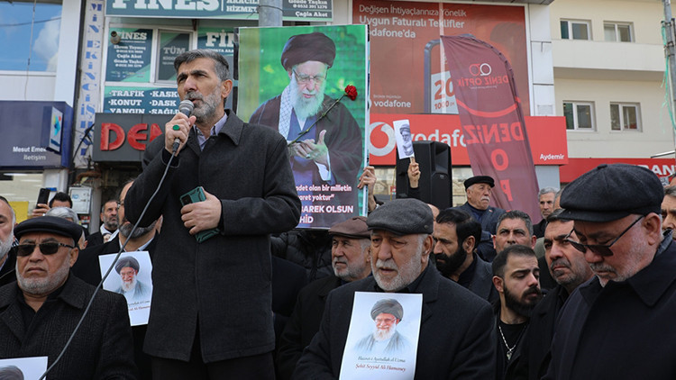 ABD-İsrail'in İran'a saldırıları protesto edildi