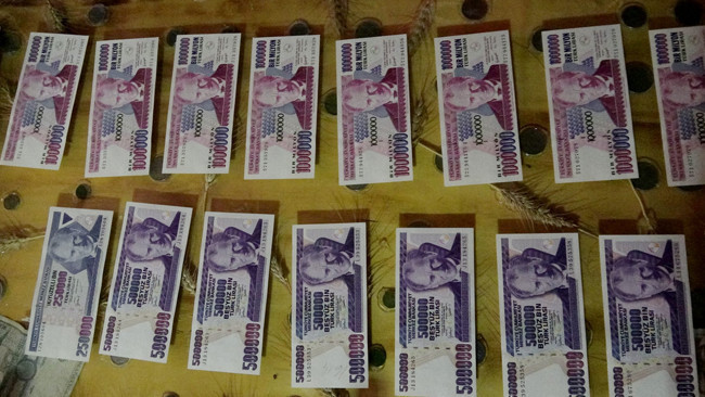 12 yaşında biriktirmeye başladı: Elinde 600 tane var | Çocuklarına bırakacak: Yaşım büyüdükçe farklı şeyler de biriktirdim