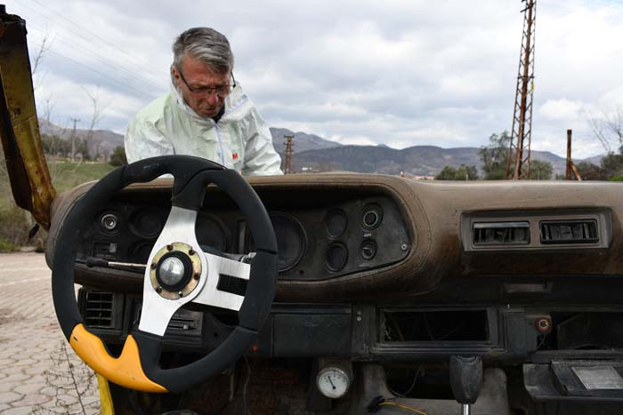 Hurda durumdaki klasik otomobilleri burada baştan yaratıyor: En fazla 3 sipariş alabiliyor 1970li yılların en hızlı ve spor araçları, piyasada neredeyse hiç yok