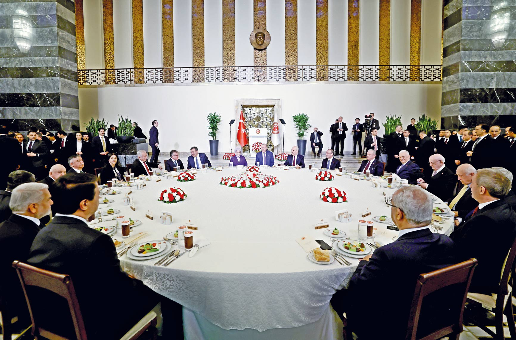 Dünya kritik bir dönemden geçiyor