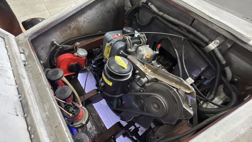  Dizel motorlu ve 7.5 beygir gücüne sahip