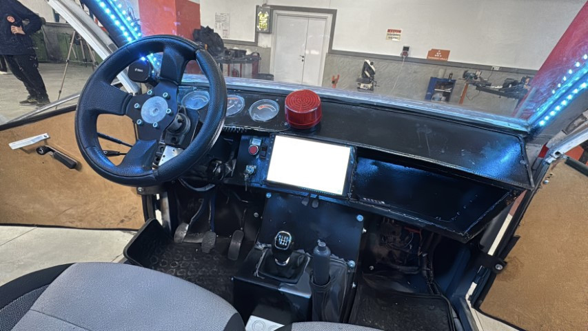  Dizel motorlu ve 7.5 beygir gücüne sahip