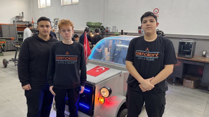  Dizel motorlu ve 7.5 beygir gücüne sahip