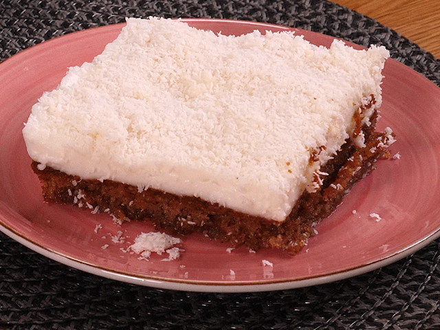 Yumuşacık kremasıyla: Kıbrıs tatlısı