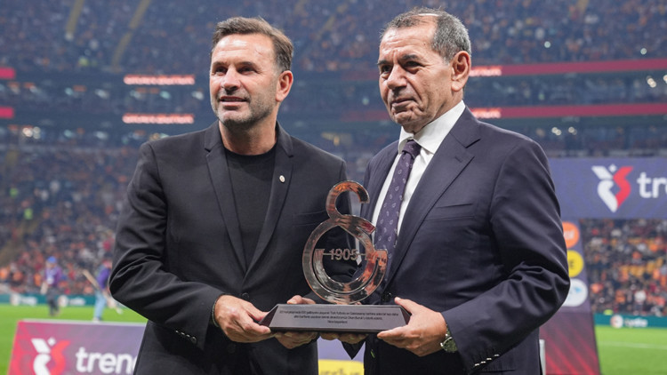 Galatasaray'da Dursun Özbek ve Okan Buruk'tan şampiyonluk sözü!