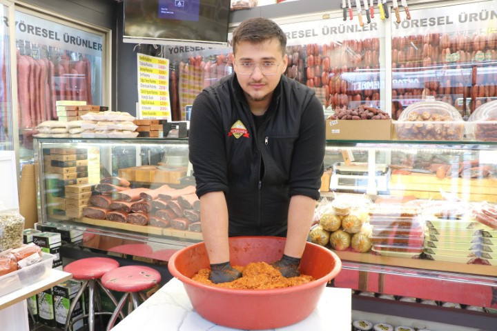  Misafirliğe giden ikram olarak götürüyor | Kilosu 900 lira