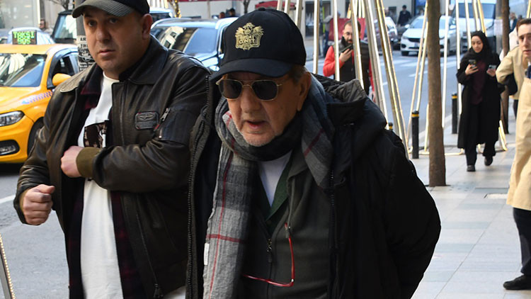 Ali Poyrazoğlu: Bir yere yetişeceğim saygı duyun lütfen