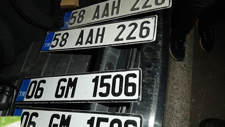 APP PLAKA NASIL DEĞİŞTİRİLİR