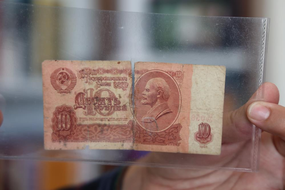  Binden fazla banknotu topladı Hiç dolaşıma girmemiş, cüzdana girmemiş paralar bunlar