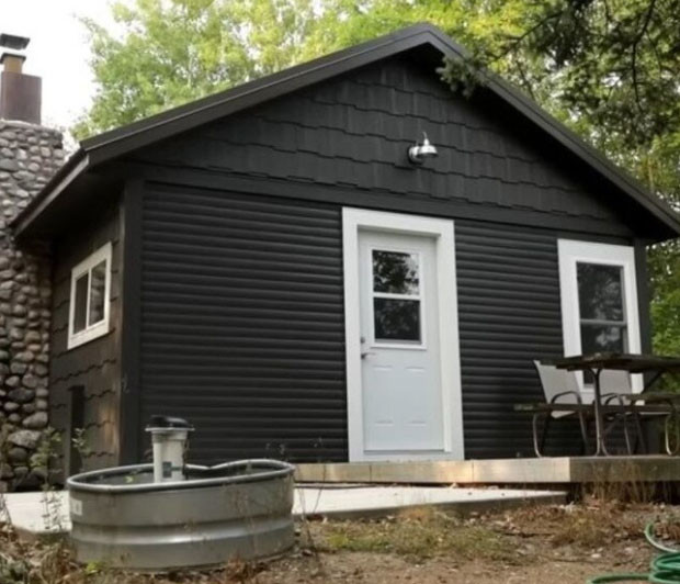 21 yaş genç karısı için elleriyle ev yapmıştı: Yakında doğacak kızımız burada büyüyecek