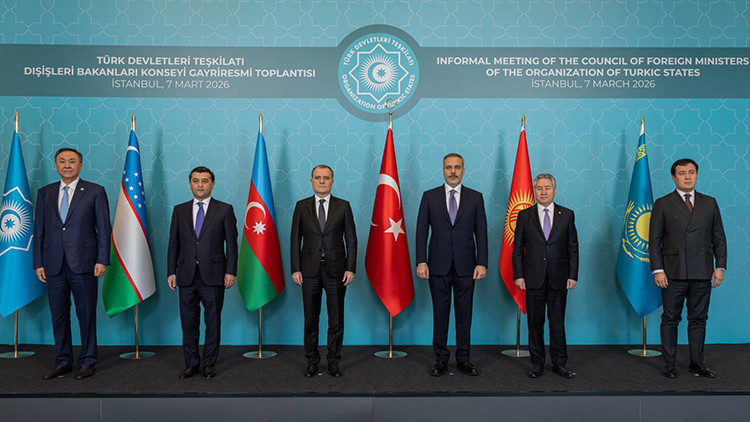 Dışişleri Bakanı Hakan Fidan, TDT Gayriresmi Toplantısı kapsamında mevkidaşlarıyla bir araya geldi