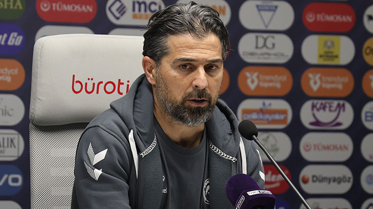 İlhan Palut'tan hakem serzenişi: 'Tarihi VAR skandallarından!'