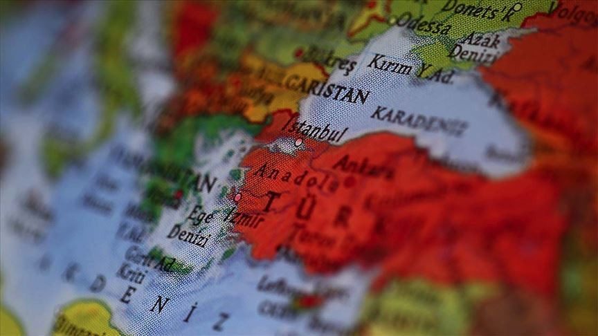 Ege’de kablo gerilimi