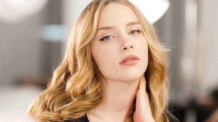 Hayal Köseoğlu: Sektörde güzellik baskısı var