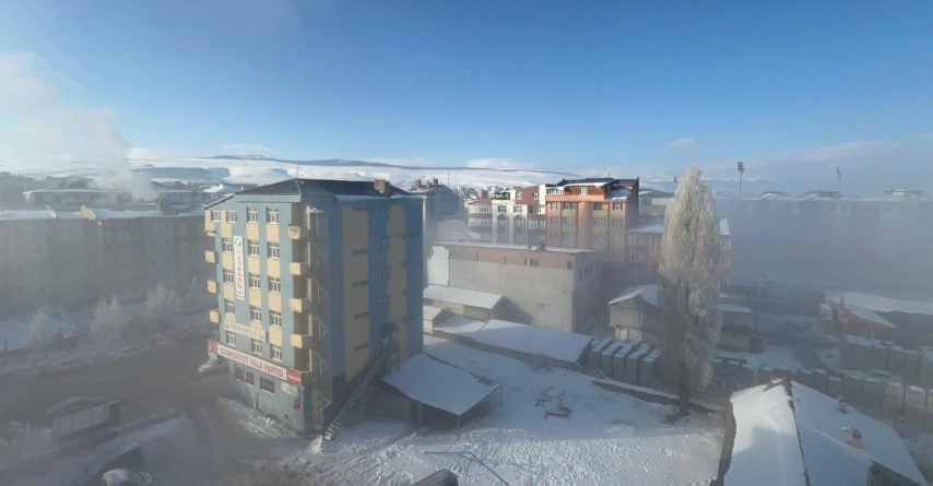  Bu şehirde hava sıcaklığı eksi 25 dereceyi gösterdi