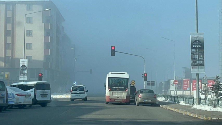  Bu şehirde hava sıcaklığı eksi 25 dereceyi gösterdi