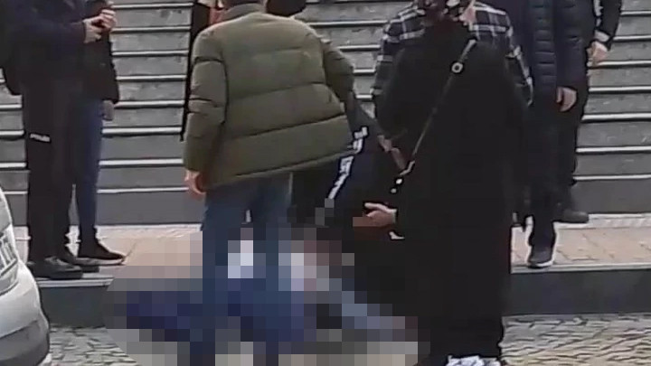 Cinsel saldırıyla suçladığı kişiyi duruşma çıkışı kalbinden bıçaklayarak öldürmüştü! İlk ifadesi ortaya çıktı