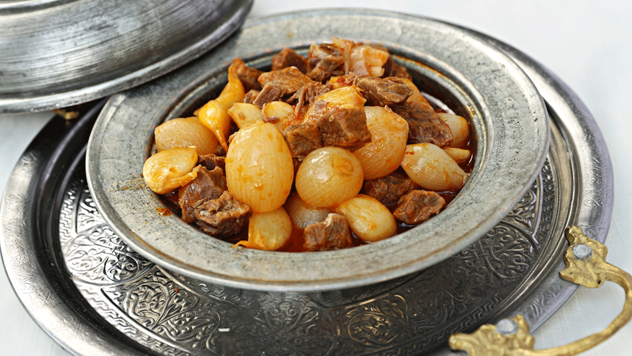 Sarımsaklı et nasıl yapılır Çankırının meşhur sarımsaklı et yemeği tarifi