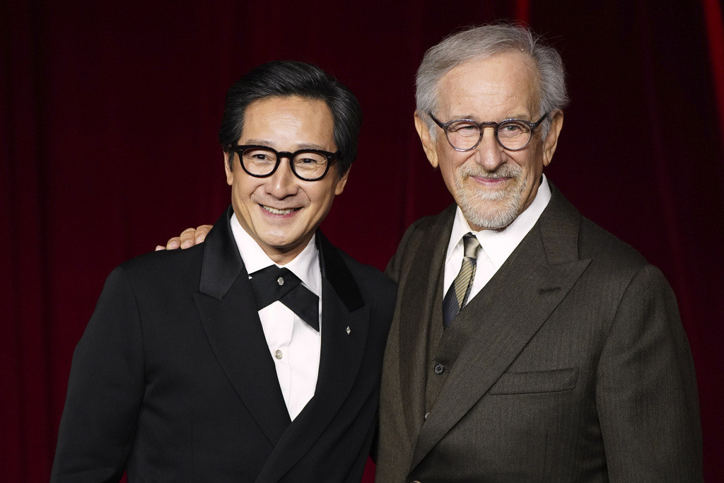 LİSTEDEKİ DİĞER ÜNLÜ MİLYARDERLER