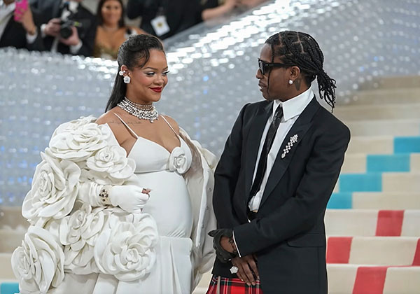 Adeta para basıyor… Ünlü şarkıcının serveti 2 milyar dolara yükseldi