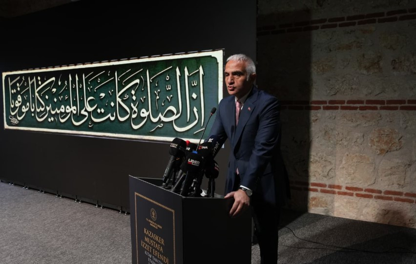 Bakan Ersoy: “Kültür tarihimizdeki ustaları yaşatmak minnet ve vefa borcumuzdur”