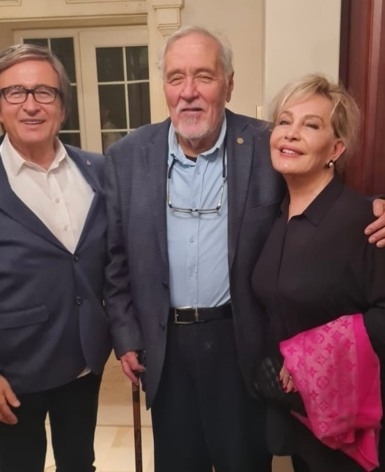 EROL EVGİN