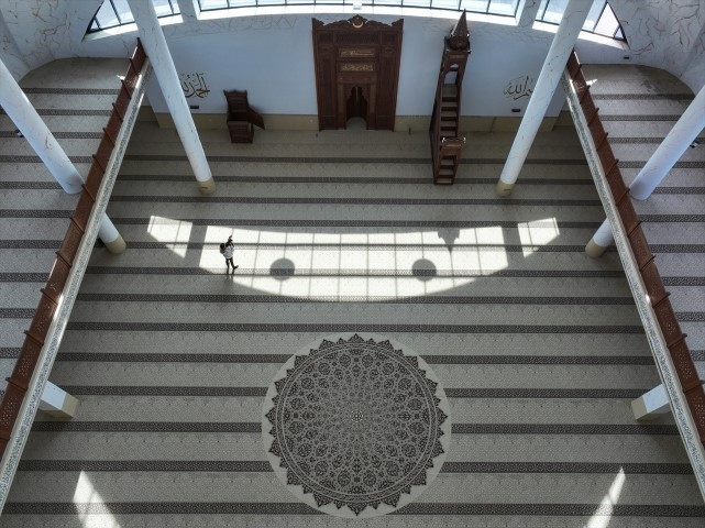  İzmirdeki 5 bin kişilik cami ve külliyesi hizmete giriyor