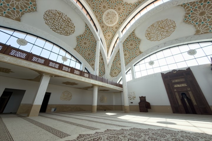  İzmirdeki 5 bin kişilik cami ve külliyesi hizmete giriyor