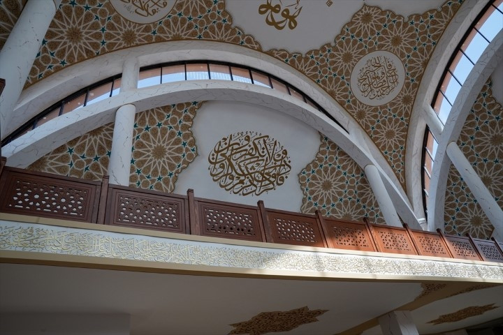  İzmirdeki 5 bin kişilik cami ve külliyesi hizmete giriyor