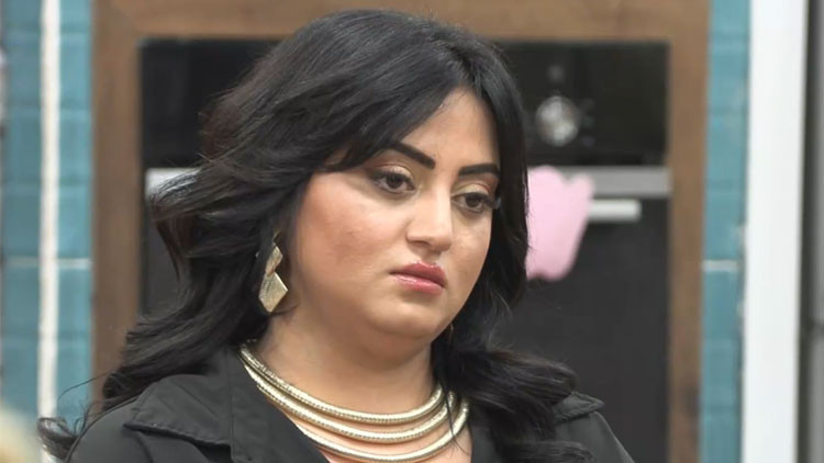 GELİNİM MUTFAKTA ÇEYREK ALTINI KİM ALDI